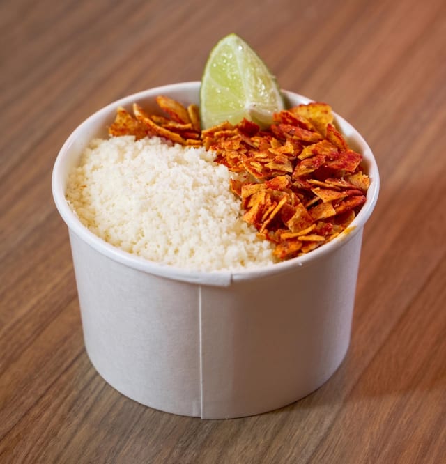 Elote Carnalito.