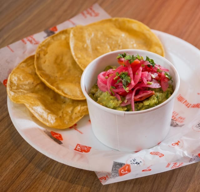 Guacamole & Tostadas.